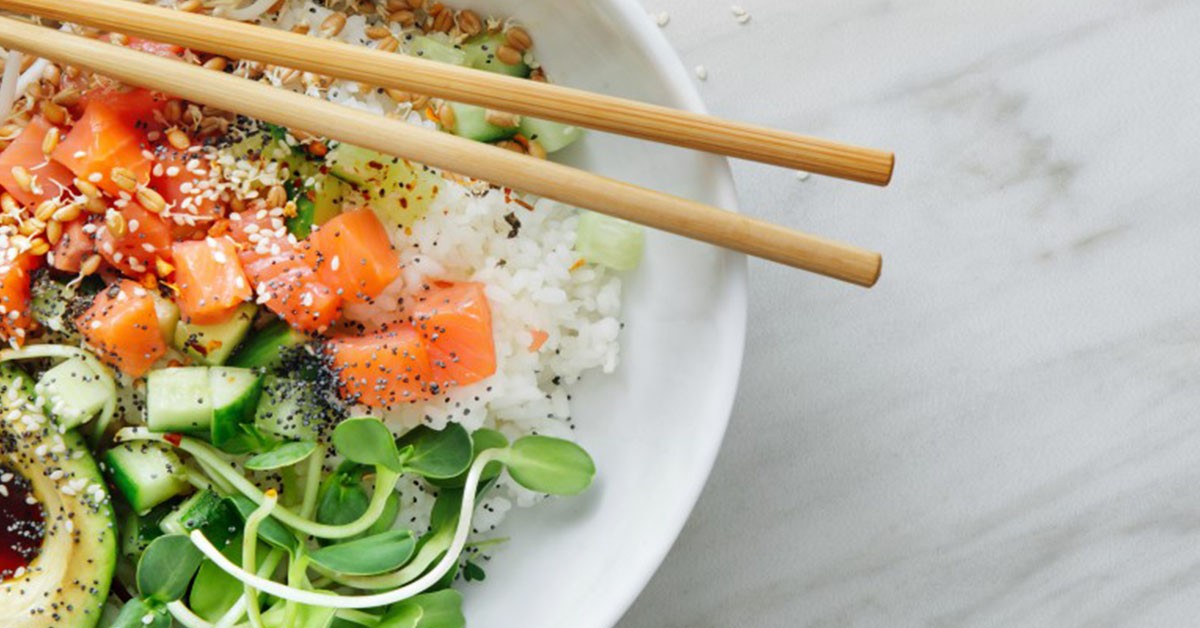 Poké hawaiano: la ricetta “dell’insalata” dal potere snellente