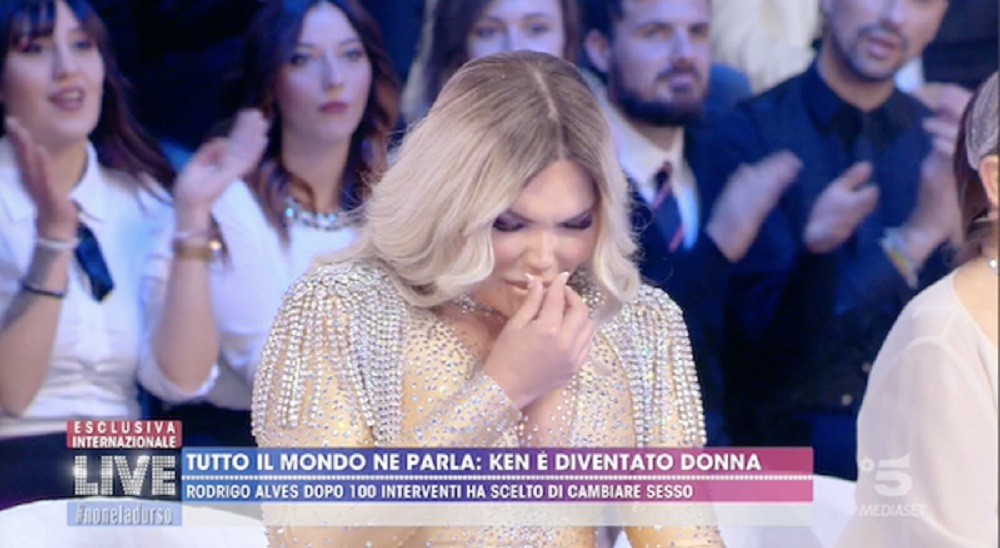 rodrigo-alves-in-lacrime