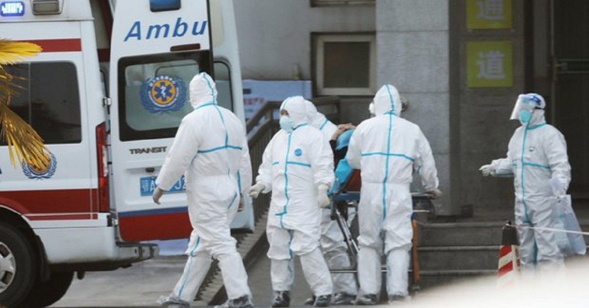 Virus misterioso cinese: controllo sui voli aerei