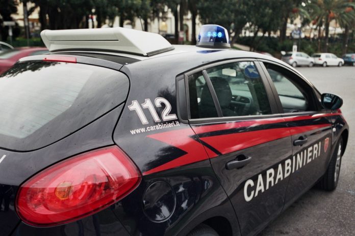 carabinieri-auto