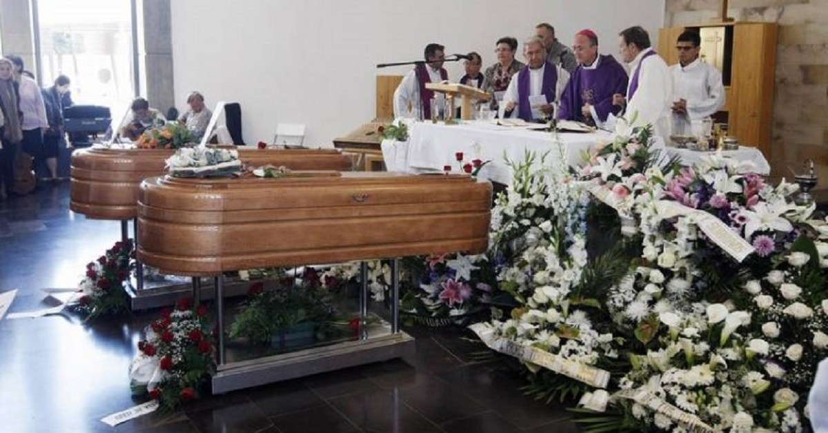 Quando ha visto suo padre privo di vita, è morta anche lei accanto a lui