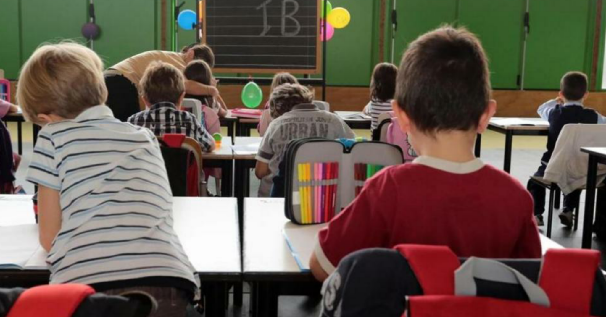 Vomero, maestra con meningite: la scuola non chiude