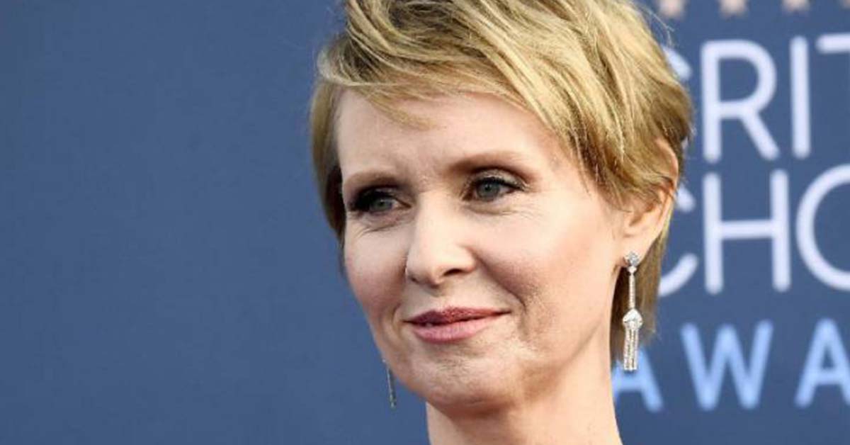 Vi ricordate di Cynthia Nixon, Miranda di Sex and the City? Ha lasciato il marito, dichiarato la sua omosessualità e sposato una donna