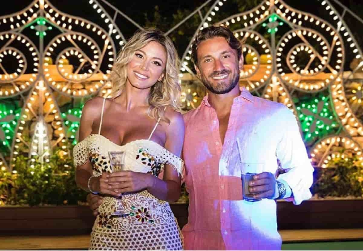 Diletta Leotta rifatta? Mirko Manola, il fratellastro chirurgo svela la sua verità