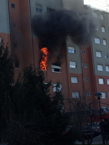 milano-incendio-aler