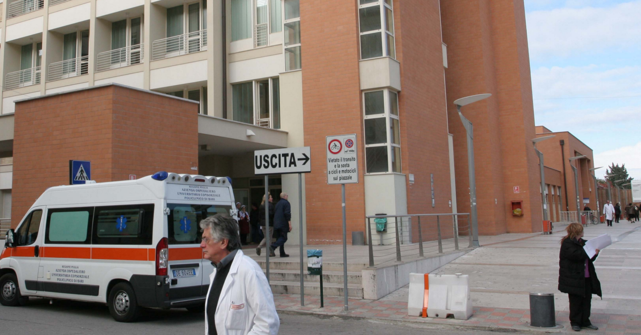 Bari, Giulia morta per arresto cardiaco: la denuncia della famiglia