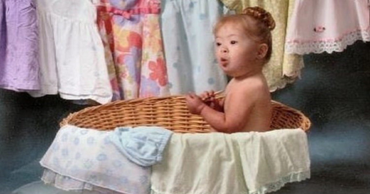 I medici dissero alla mamma di darla in adozione.