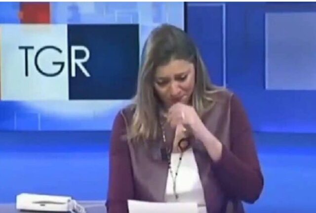 La-giornalista-Maria-Vittoria-Morano-piange-in-diretta 2