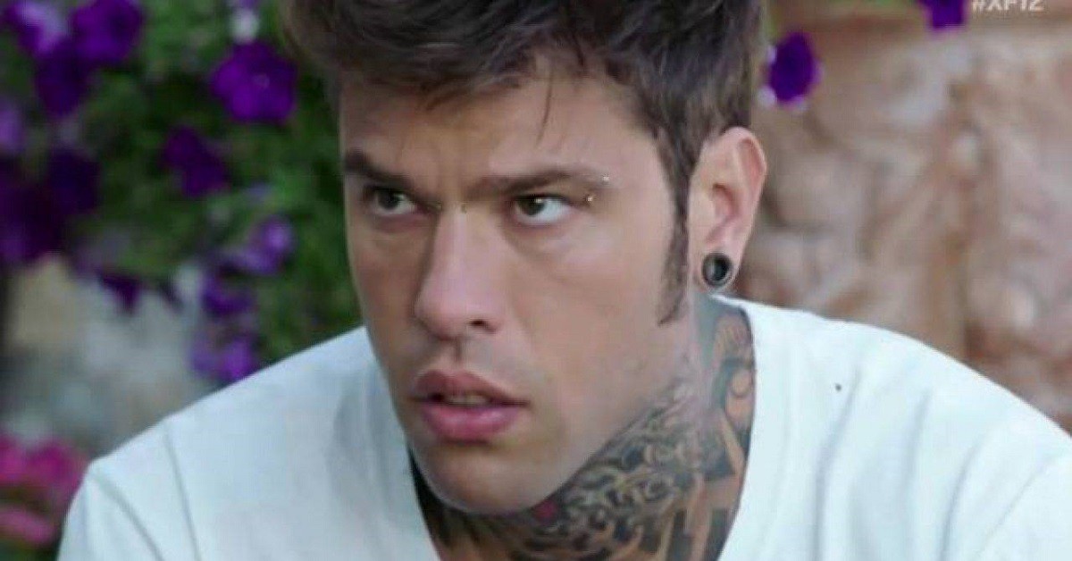 Fedez furioso con il Codacons: “Vogliono bloccare la raccolta fondi”