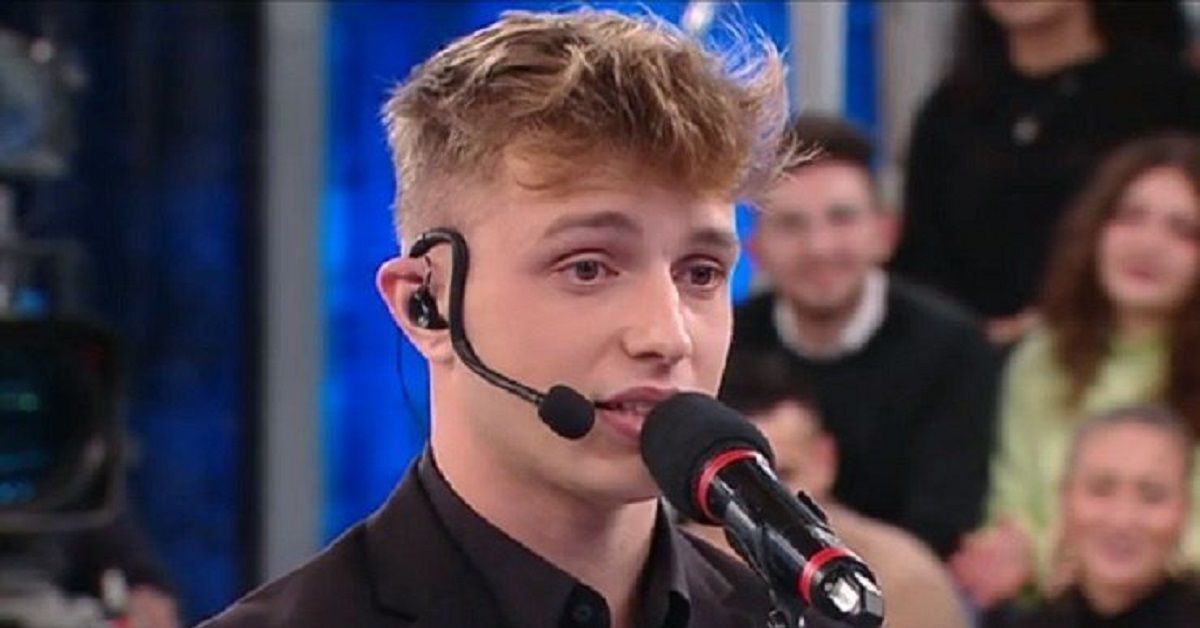 Amici 19, Jacopo Ottonello viene eliminato, Maria De Filippi in lacrime: “sei per bene”