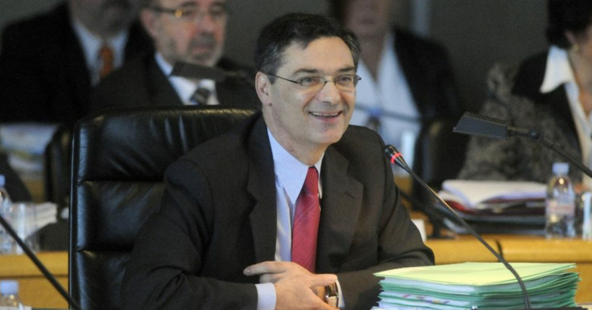 Coronavirus, morto a Parigi l’ex ministro di Sarkozy Patrick Devedjian