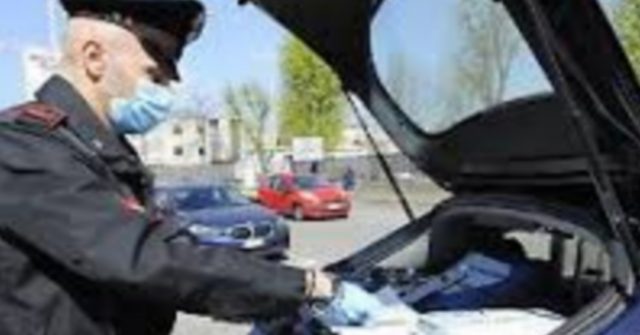 carabinieri-auto