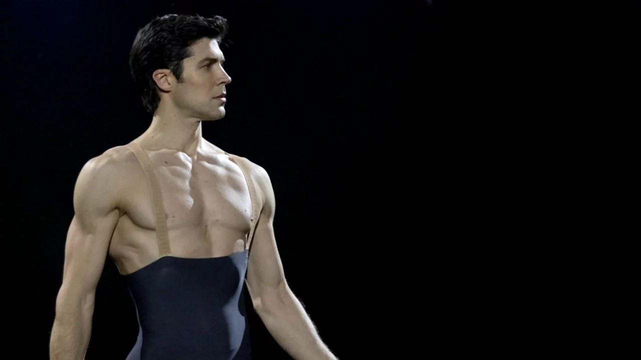 Chi è Roberto Bolle, ballerino e icona dello spettacolo italiano