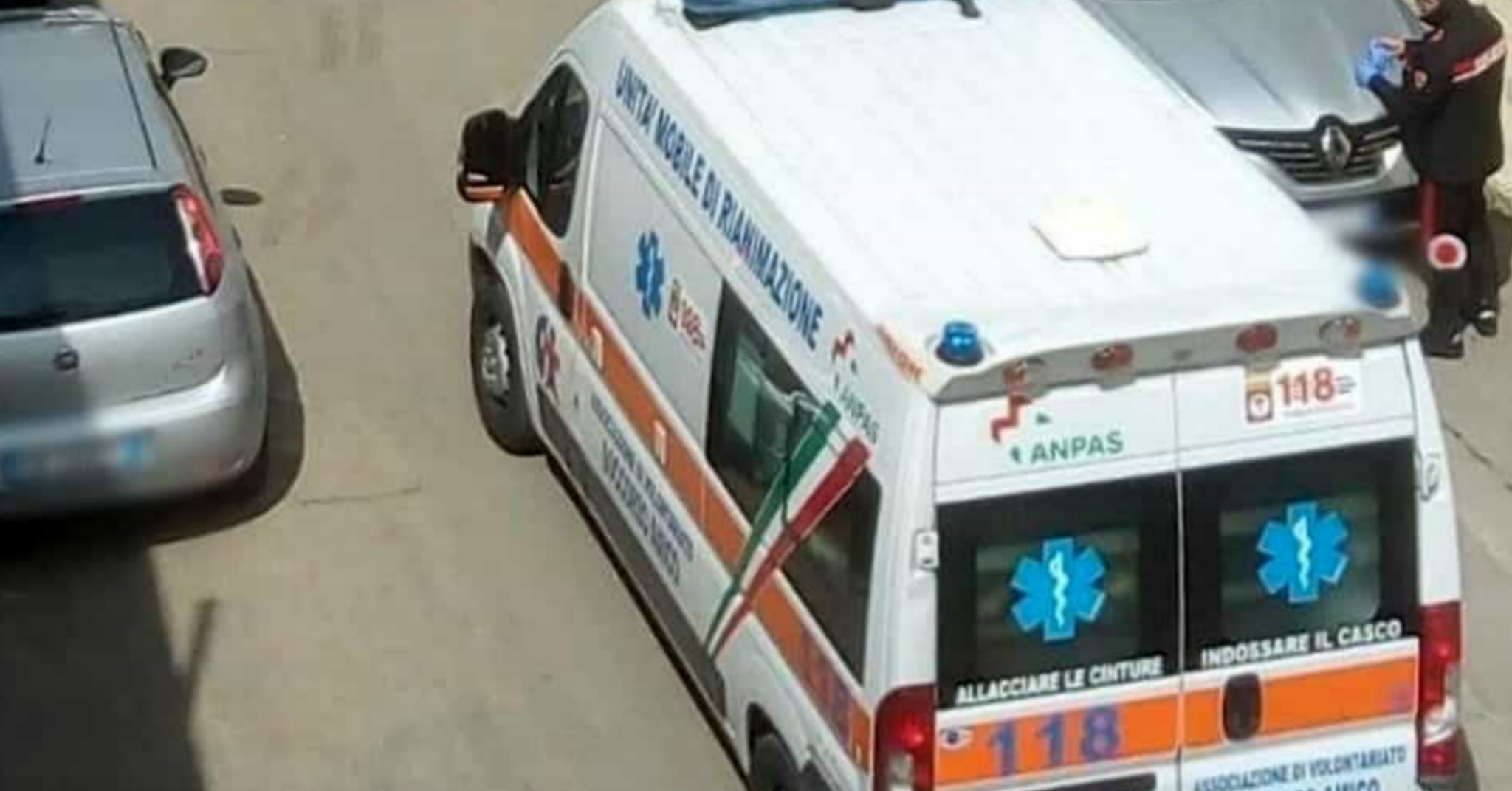 ambulanza-carabiniere