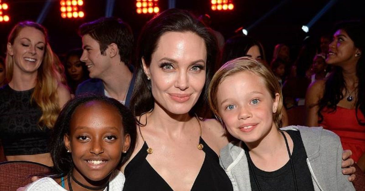 Angelina Jolie racconta delle operazioni di due sue figlie: “Si sono prese cura l’una dell’altra”