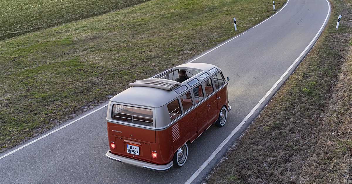 Così un auto d’epoca si è trasformata in un veicolo moderno elettronico