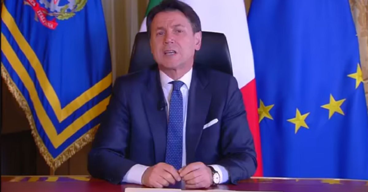 Giuseppe Conte ha varato il decreto Cura Italia, l’annuncio in un’edizione straordinaria