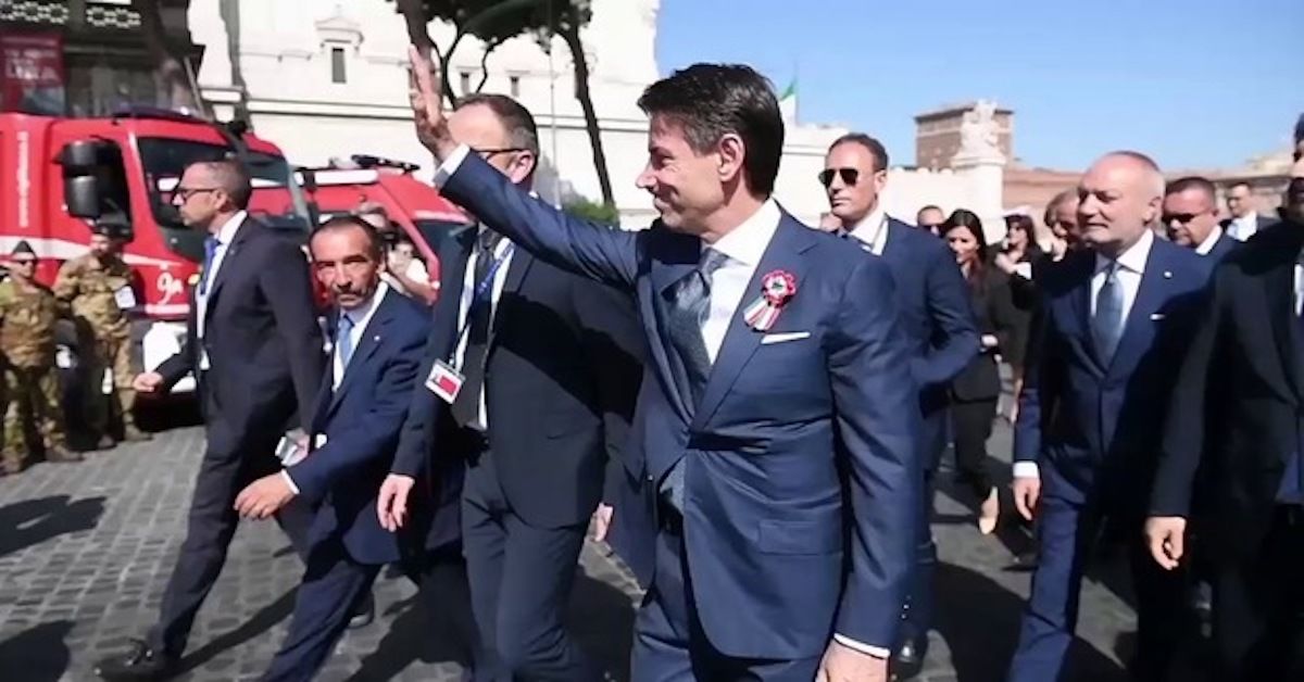 Giuseppe Conte, agente della sua scorta positivo al COVID-19: è grave