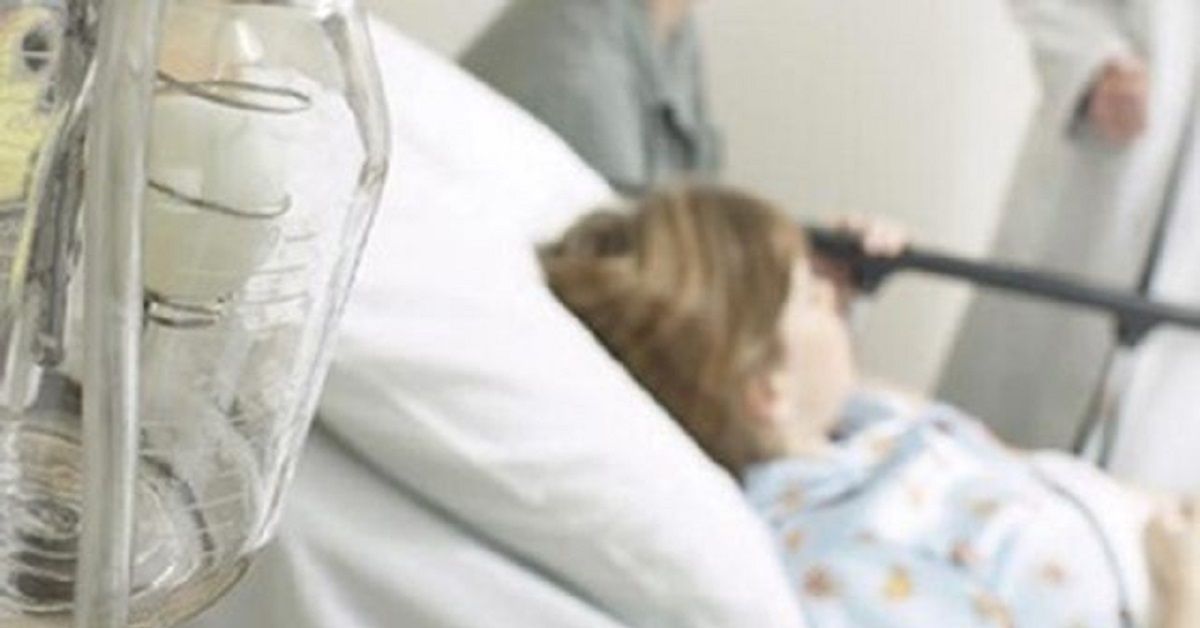 Medici donano il sangue e subito dopo salvano la vita di una bimba