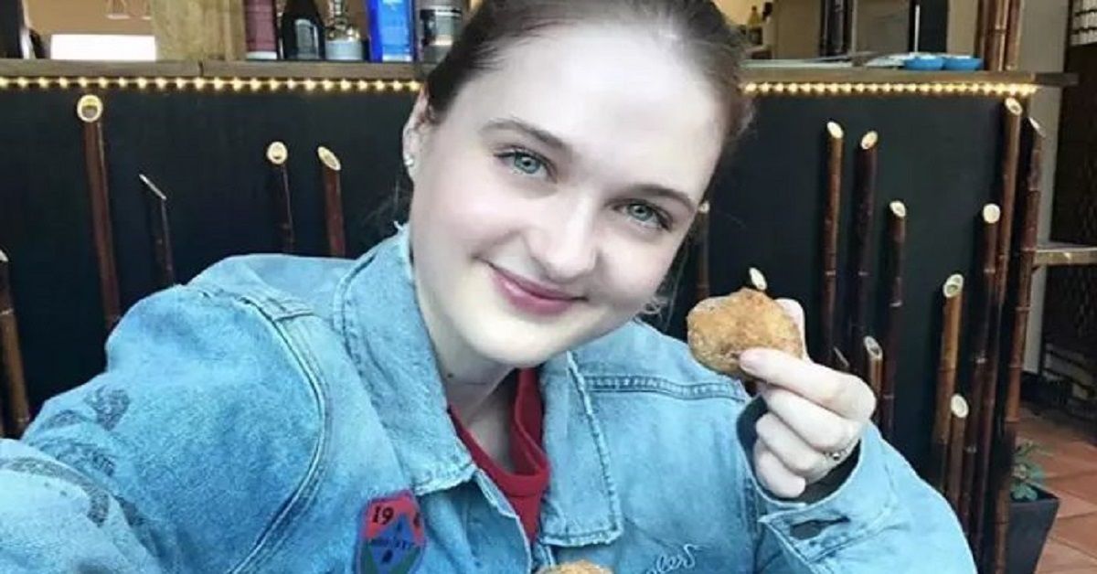 Fa la modella e mangia 22 Big Mac in un ora