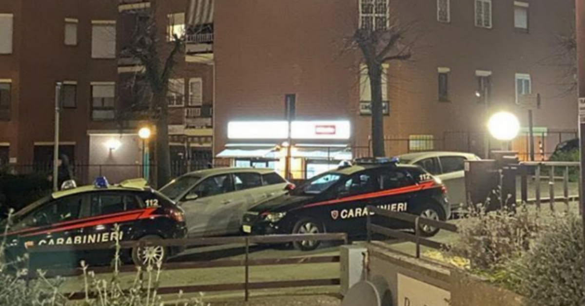Roma, 26enne si lancia dal quarto piano: morto sul colpo