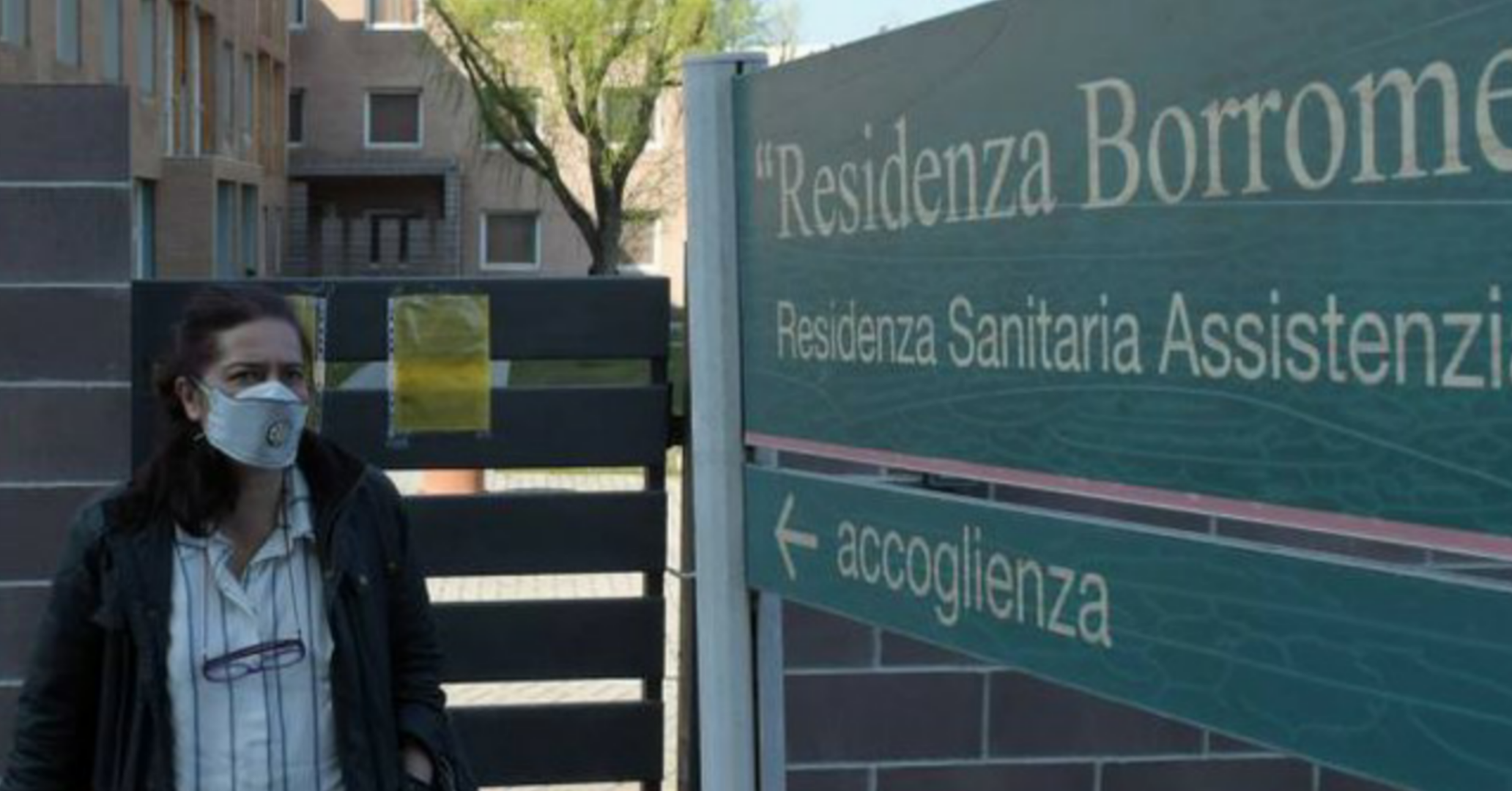 Milano, 50 anziani morti per coronavirus in una casa di riposo