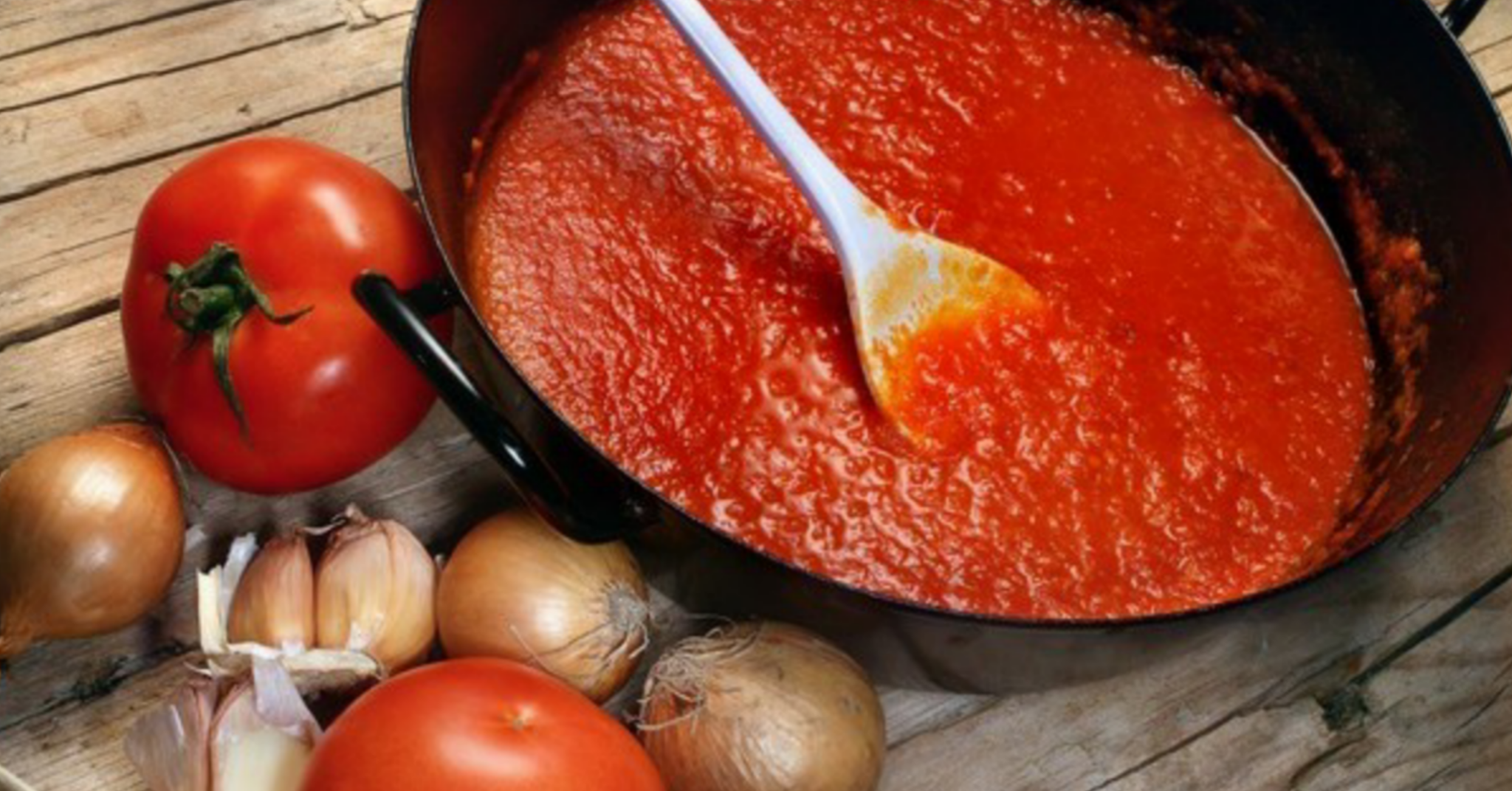 Salsa di pomodoro ritirata dal mercato: possibili frammenti di vetro