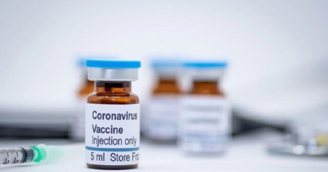 Coronavirus prima italiana sottoposta al vaccino ecco perchè l'ha fatto