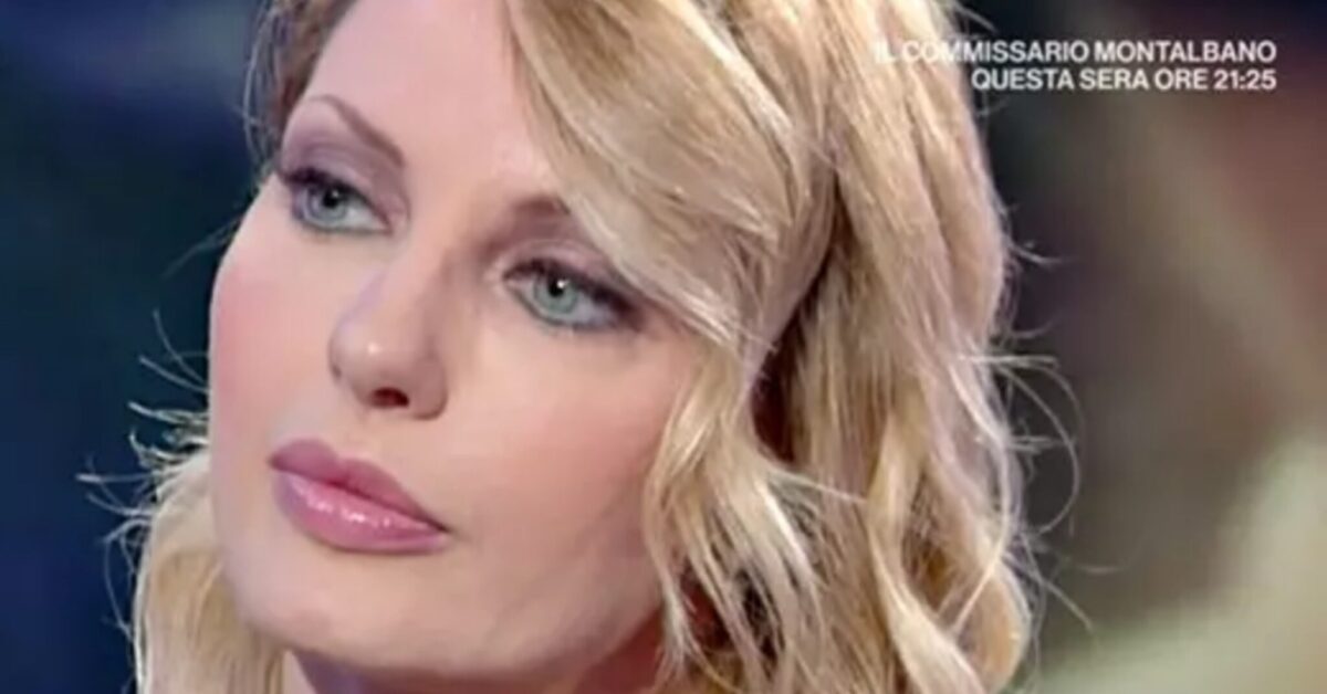 Manila Nazzaro racconta la fine del suo matrimonio: “Ho scoperto il tradimento di mio marito”