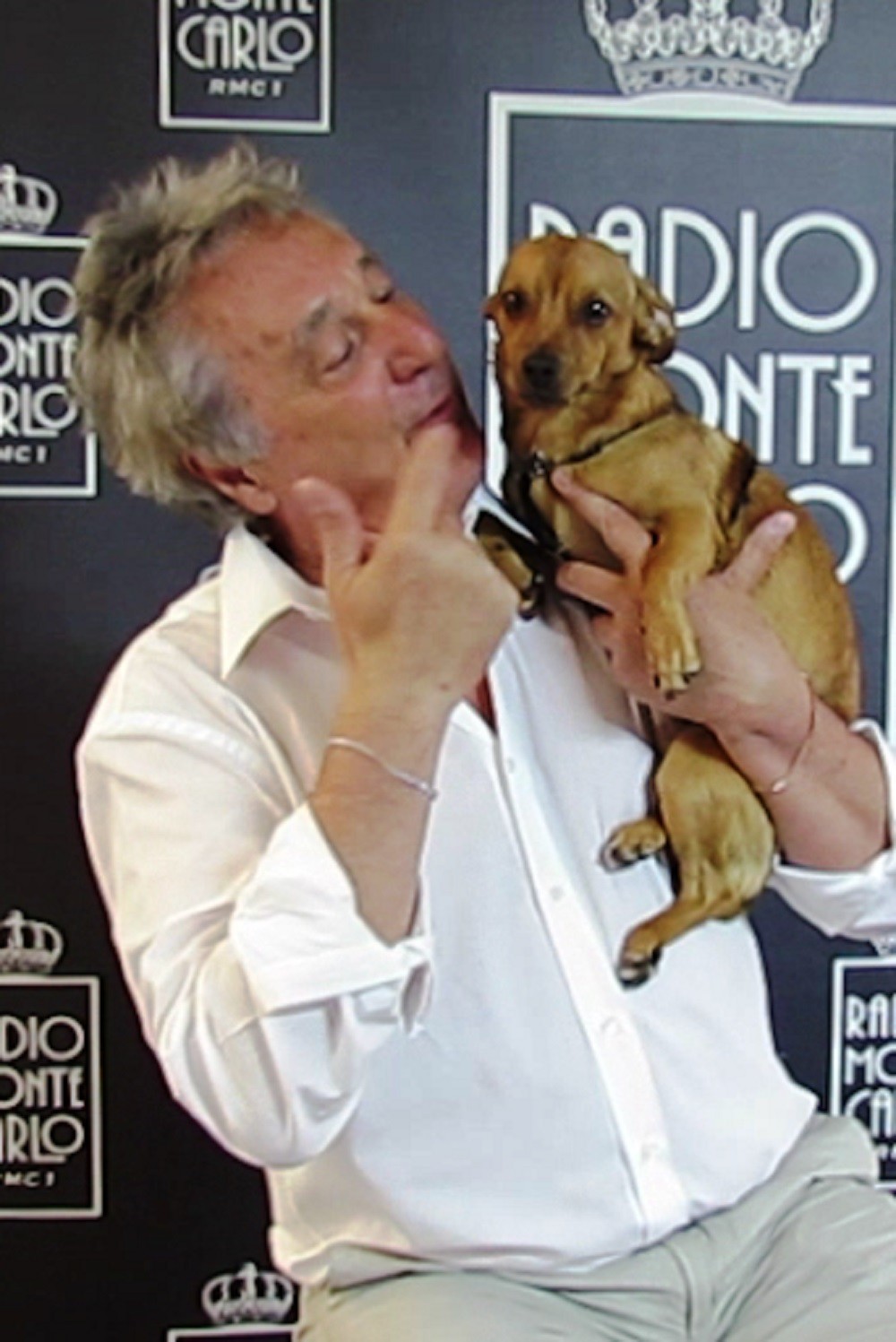 Enzo Iacchetti e il suo cane