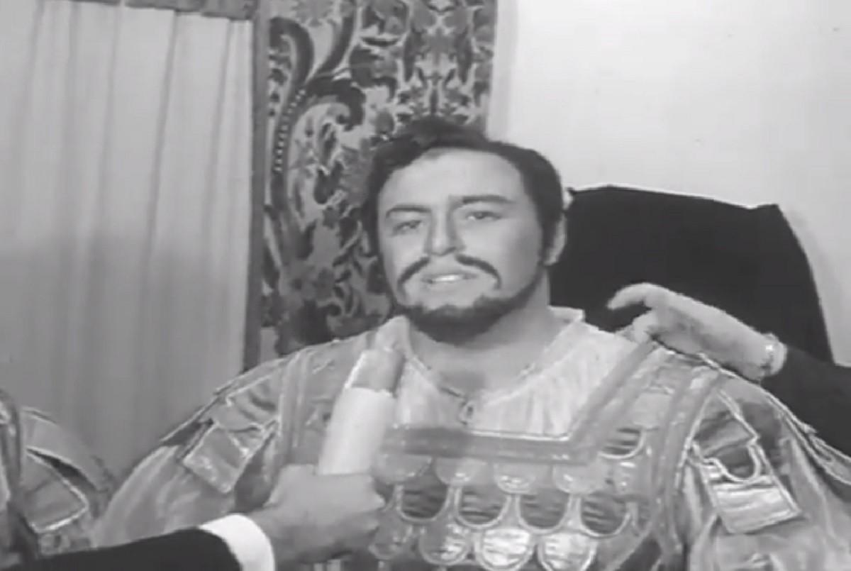 Luciano Pavarotti da giovane