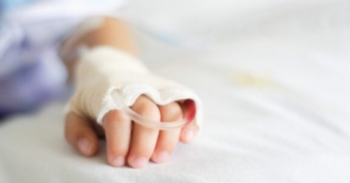 Cilavegna, bambino di 13 mesi ustionato con l’acqua bollente: è grave