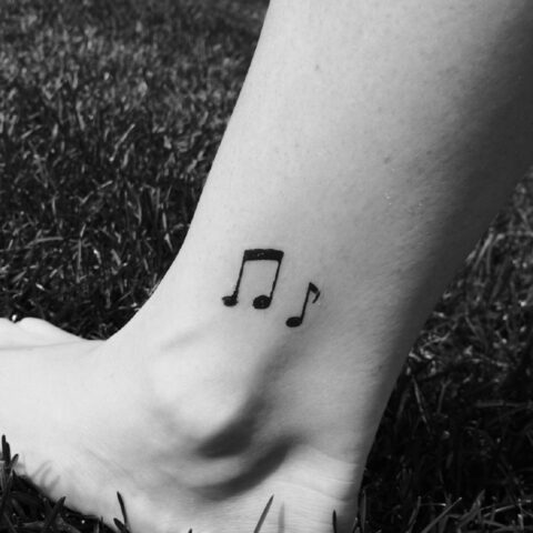 Note musicali tatuaggio