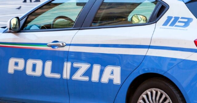 Bologna bimba cade scoperta piantagione di marijuana