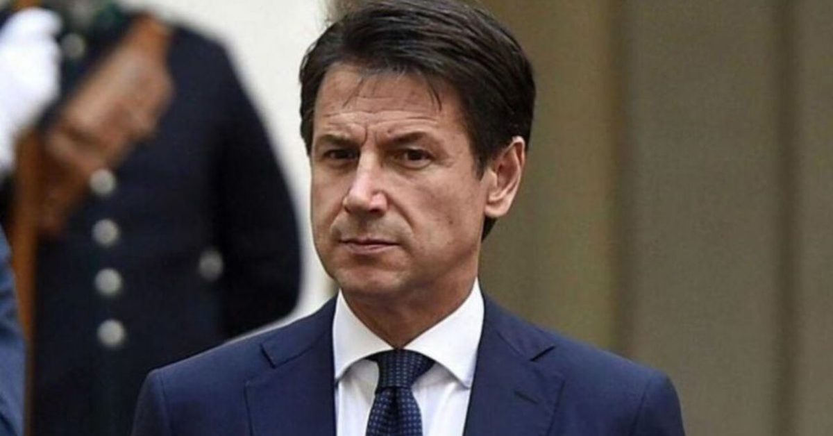 Com’era Giuseppe Conte da giovane? spunta la foto inedita