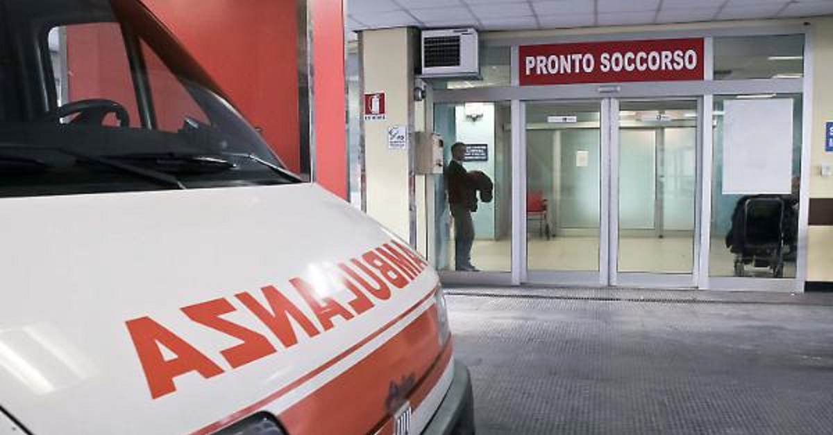 Pavia, bimba ingoia un pezzo di hashish: indagati i genitori