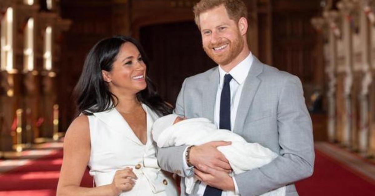 Archie, primogenito figlio del principe Harry e di Meghan Markle, compie un anno: il video di auguri