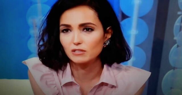 Polemiche sulla mascherina indossata da Caterina Balivo