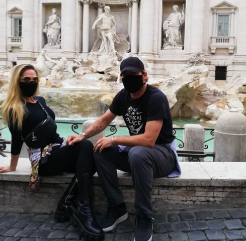 Francesco Totti Ilary Blasi fontana di Trevi