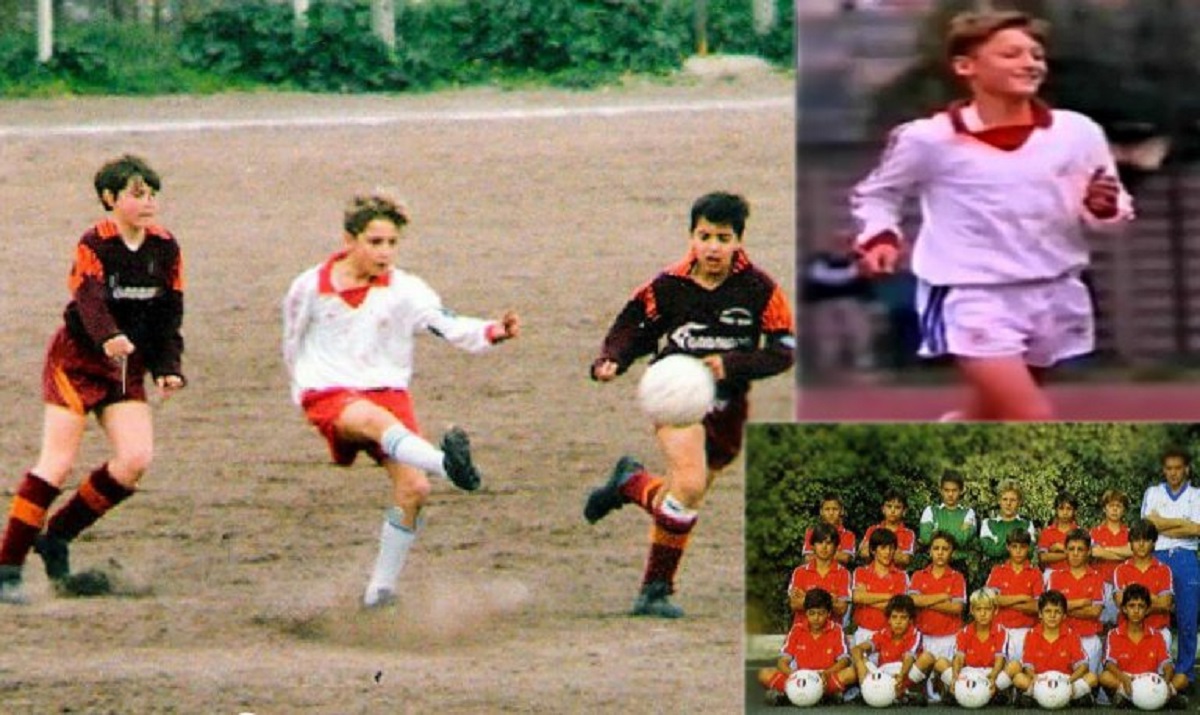 Francesco Totti mentre gioca