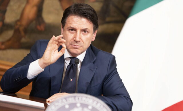 Giuseppe Conte serio