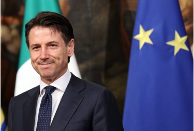 Ritardo pagamenti, le scuse di Giuseppe Conte