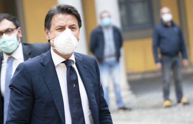 Riapertura attività: Giuseppe conte soddisfatto degli italiani