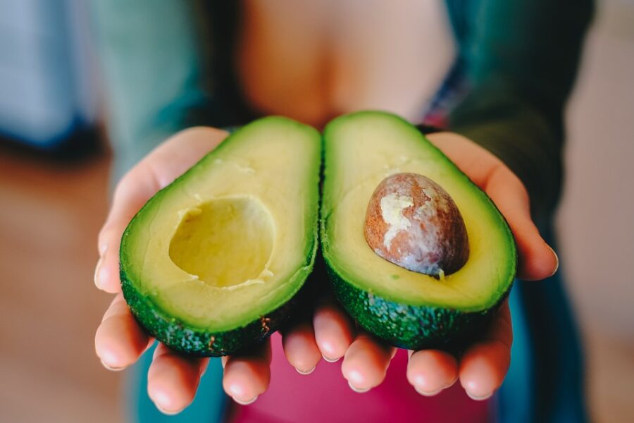 Maschera viso fai da te all'avocado