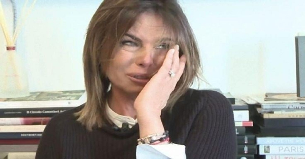 Paola Perego racconta la lotta contro la sua malattia; ansia e attacchi di panico