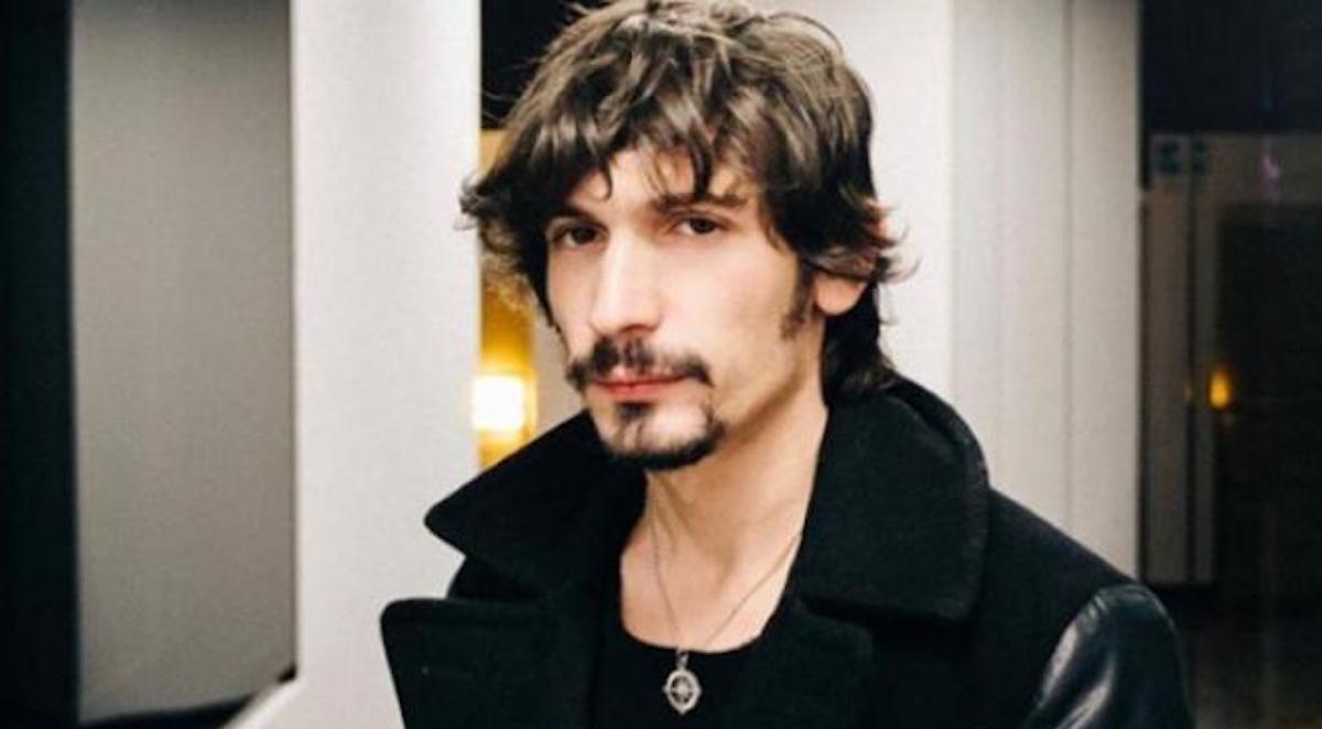 Pierdavide Carone dopo il cancro torna alla musica: “forza e coraggio!”