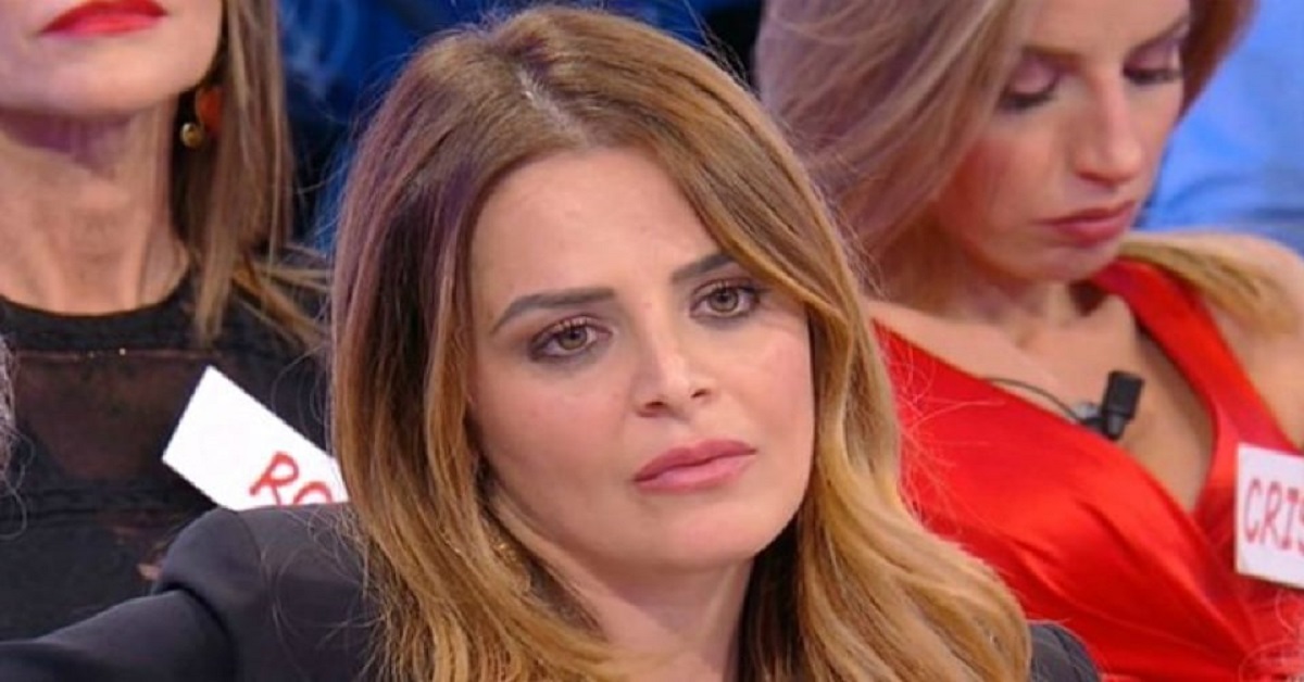 Uomini e Donne, Roberta Di Padua denuncia gli haters