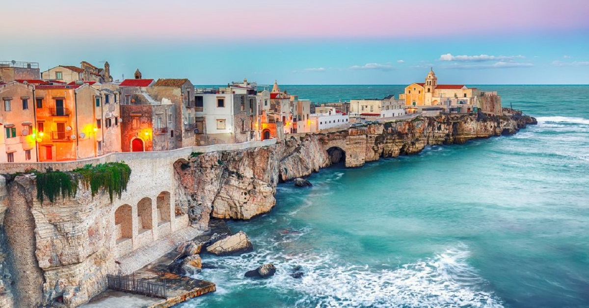 Coronavirus, limitazioni per andare in Puglia