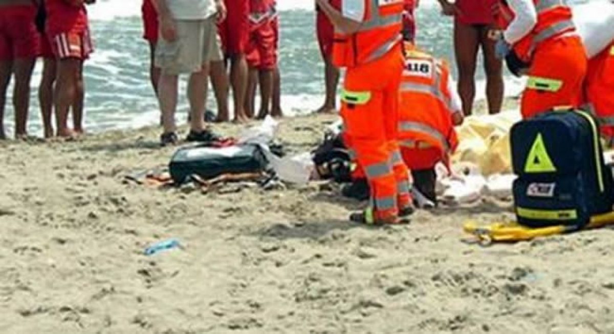 Porto Cesareo mamma annegata in mare