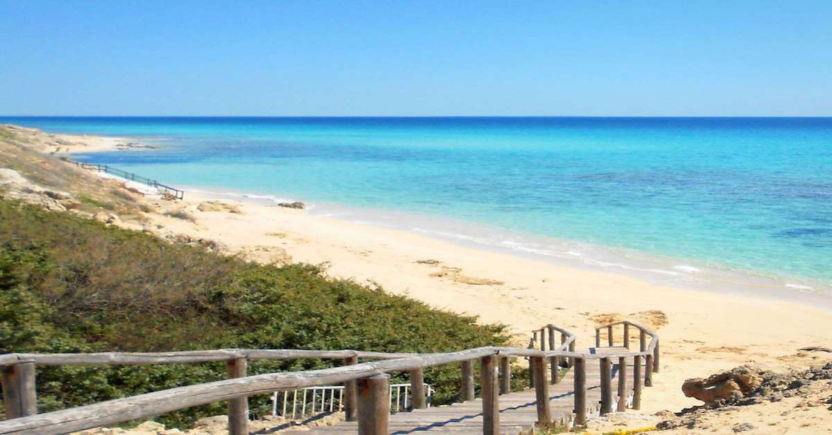 Come togliere la salsedine dalle finestre della tua casa al mare